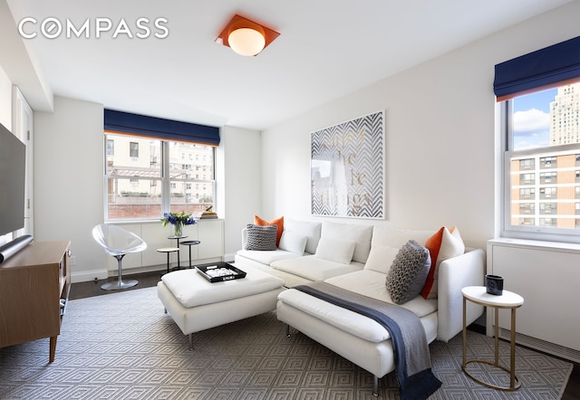 45 E 72nd St Unit 9Bc, New York City, NY 10021 - view of living room
