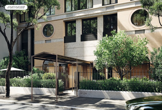234 E 46th St Unit 701, New York City, NY 10017 - view of building exterior