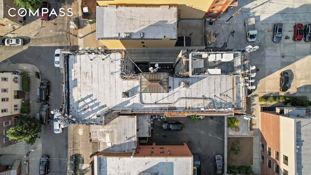 25-21 23rd St Unit 24, New York City, NY 11102 - aerial view of property and surrounding area
