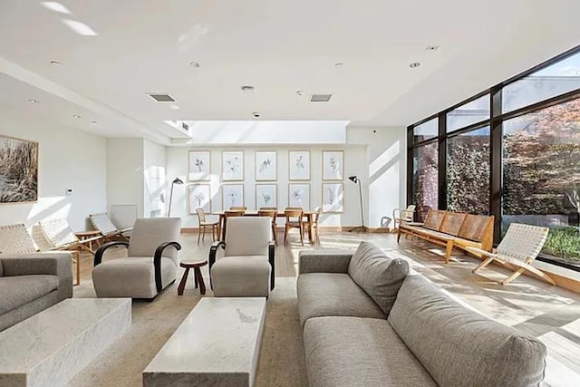 21-30 44th Dr Unit 7C, New York City, NY 11101 - view of community lobby