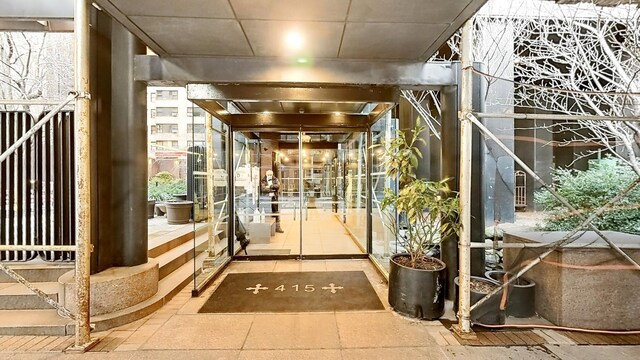 415 E 54th St Unit 19-G, New York City, NY 10022 - property entrance