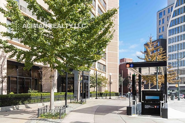 301 W 110th St Unit 6A, New York City, NY 10026 - surrounding community