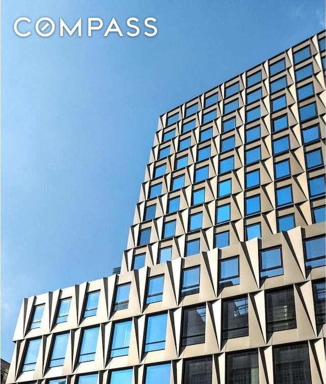 242 Broome St Unit 7D, New York City, NY 10002 - view of building exterior