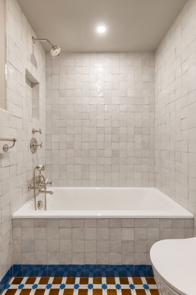 15 Jones St Unit 6A, New York City, NY 10014 - bathroom with toilet and recessed lighting