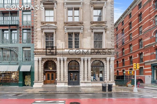 565 Broadway Unit 8, New York City, NY 10012 - view of building exterior