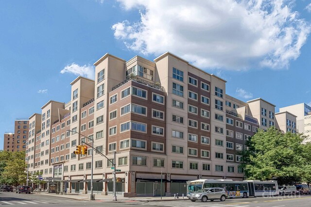 1400 5th Ave Unit 4G, New York City, NY 10026 - view of building exterior