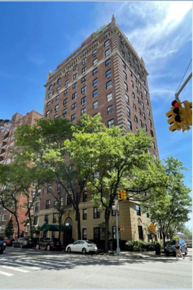 25 E End Ave Unit 10E, New York City, NY 10075 - view of apartment building / complex