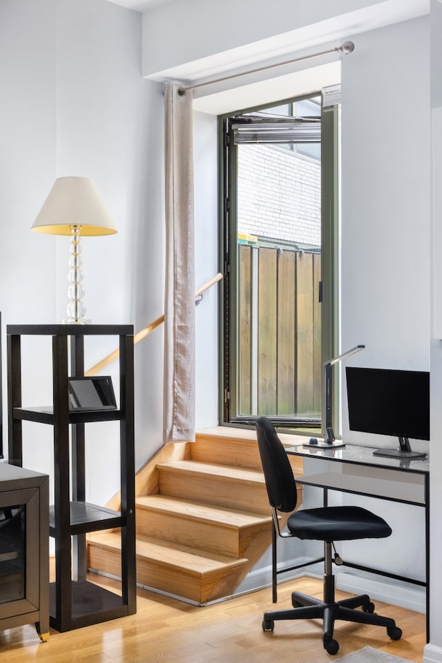 99 John St Unit 524, New York City, NY 10038 - office area with wood finished floors