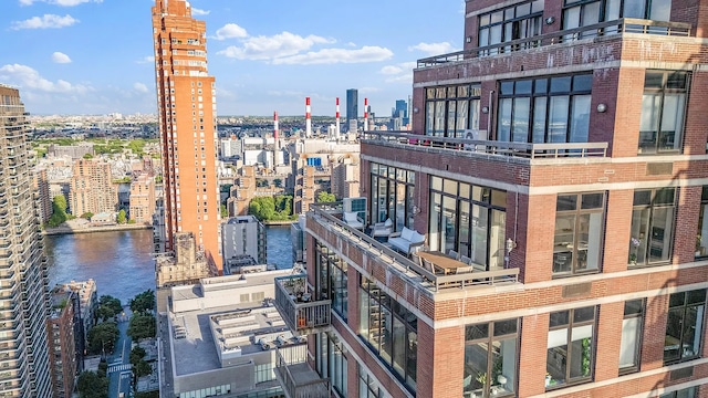 422 E 72nd St Unit 37Ad, New York City, NY 10021 - city view with a nearby body of water