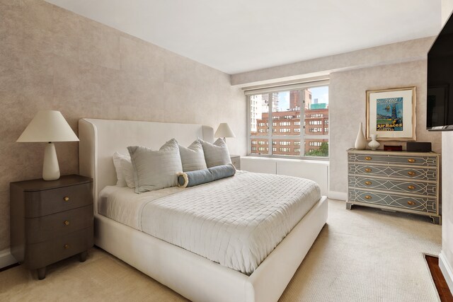 200 E 66th St Unit B904, New York City, NY 10065 - bedroom featuring carpet floors and baseboards