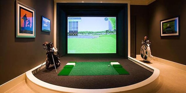 247 W 46th St Unit 3505, New York City, NY 10036 - recreation room featuring golf simulator