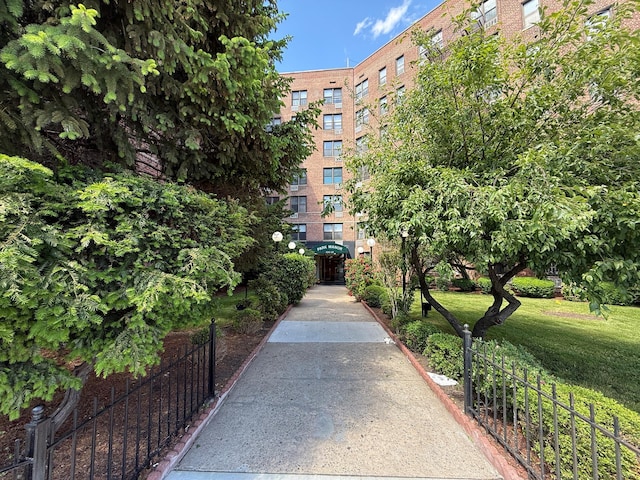 100-25 Queens Blvd Unit 2Aa, New York City, NY 11375 - view of community