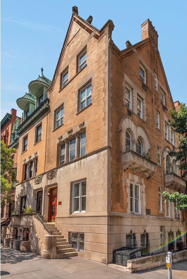 357 W End Ave Unit 2, New York City, NY 10024 - view of apartment building / complex