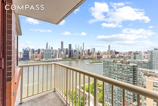 4-74 48th Ave Unit Ph2B, New York City, NY 11109 - balcony featuring a skyline view and a water view