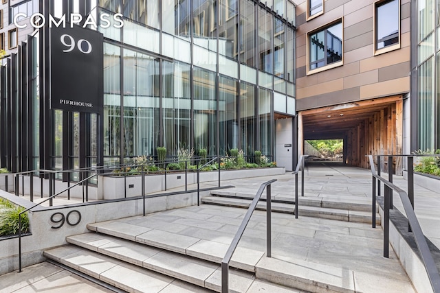 90 Furman St Unit N107, New York City, NY 11201 - view of gate