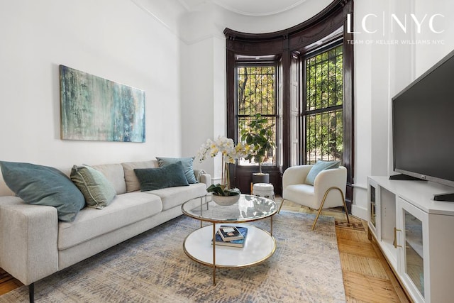 632 W End Ave Unit 2F, New York City, NY 10024 - living room with wood finished floors and baseboards