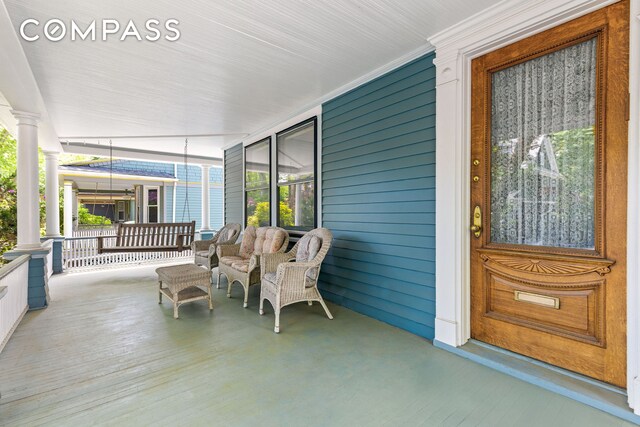 492 Westminster Rd, New York City, NY 11218 - view of porch
