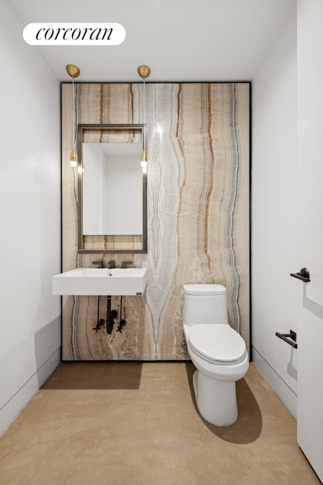 91 Leonard St Unit 7H, New York City, NY 10013 - bathroom with toilet