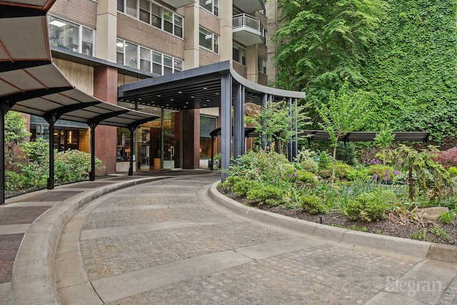 118 E 60th St Unit 33/32Duplex, New York City, NY 10022 - view of property entrance