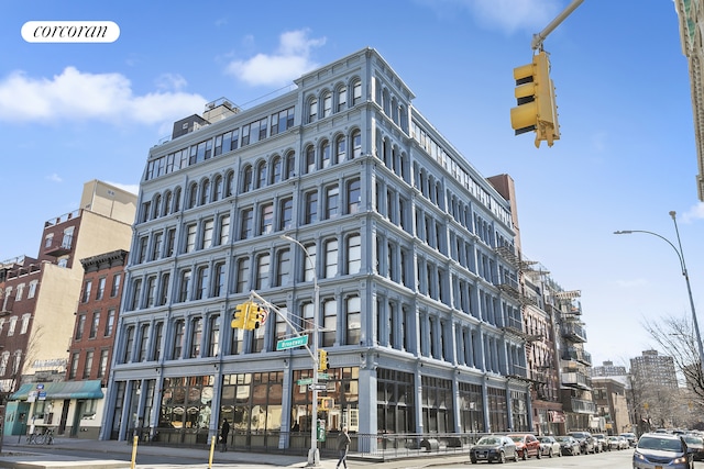 138 Broadway Unit 5G, New York City, NY 11211 - view of building exterior