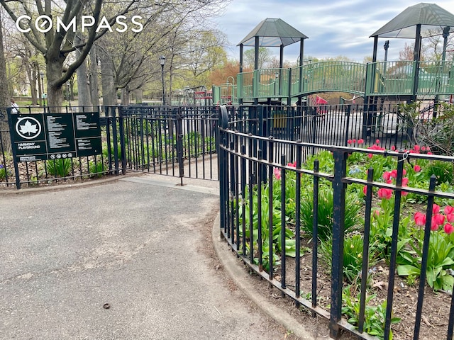 491 12th St Unit 2, New York City, NY 11215 - view of gate