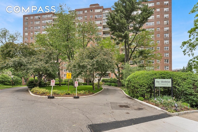750 Kappock St Unit 307, New York City, NY 10463 - view of apartment building / complex