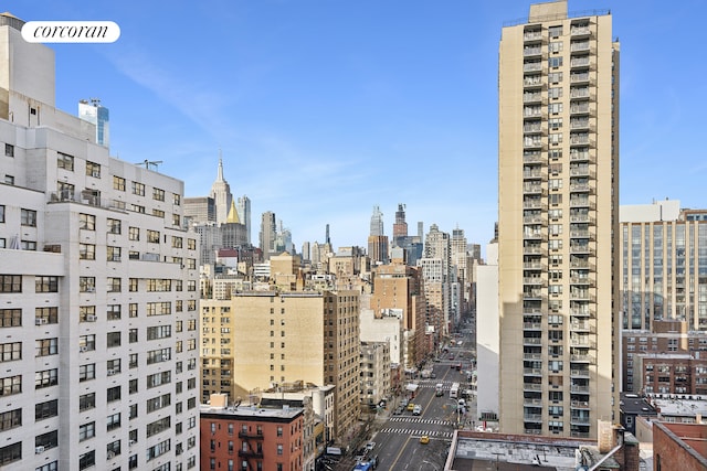 200 E 16th St Unit 14H, New York City, NY 10003 - skyline view