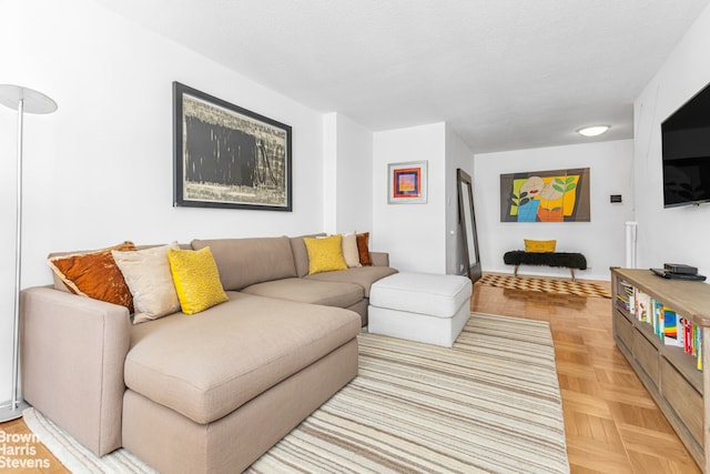 300 E 40th St Unit 20S, New York City, NY 10016 - view of living area