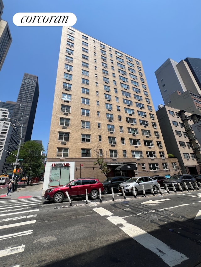 201 E 37th St Unit 4G, New York City, NY 10016 - view of apartment building / complex