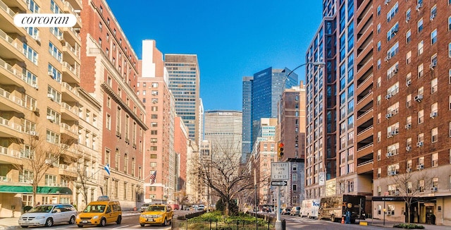 201 E 37th St Unit 4Fg, New York City, NY 10016 - view of property with a view of city