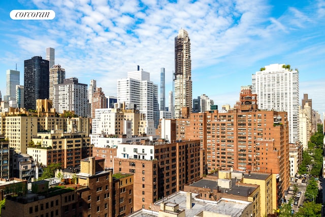 360 E 72nd St Unit C2003, New York City, NY 10021 - view of city skyline