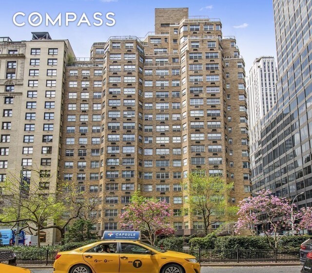 80 Park Ave Unit 12F, New York City, NY 10016 - view of apartment building / complex featuring a city view