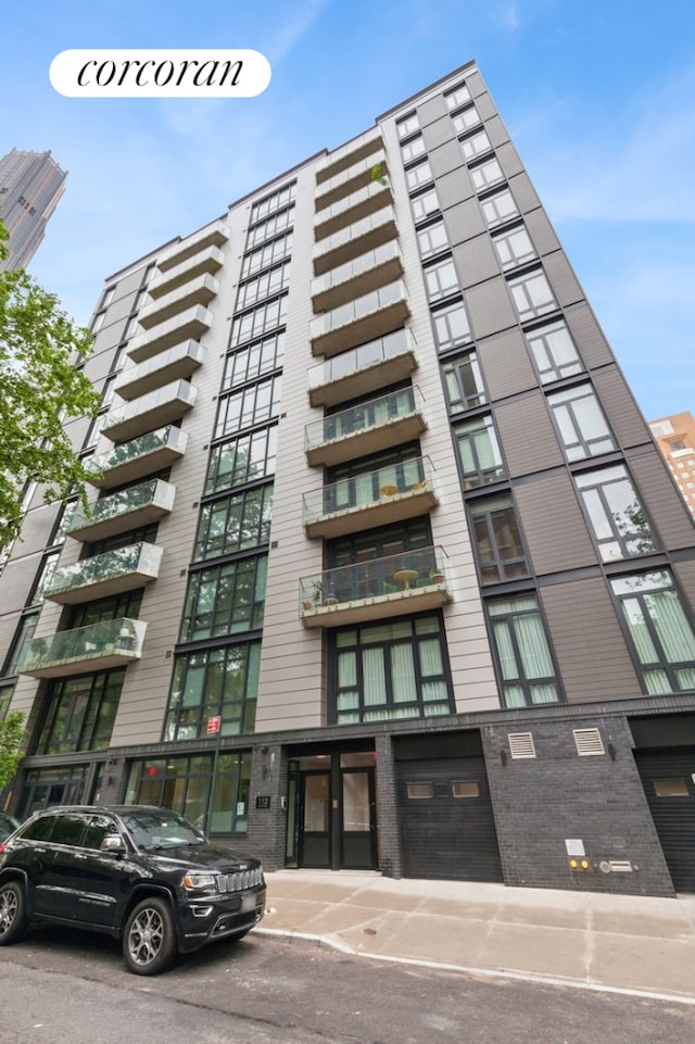 112 Fleet Pl Unit 2A, New York City, NY 11201 - view of apartment building / complex