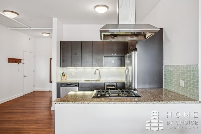 1610 Dekalb Ave Unit 5A, New York City, NY 11237 - kitchen with stainless steel appliances, a sink, island exhaust hood, a peninsula, and dark wood-style floors