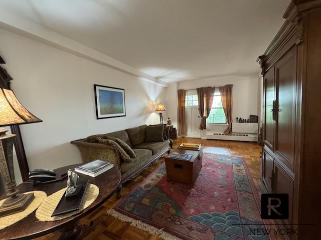 5500 Fieldston Rd Unit 4-Ee, New York City, NY 10471 - living area with baseboard heating