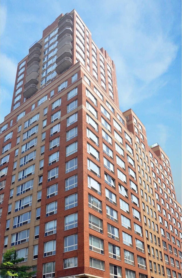 201 E 80th St Unit 4A, New York City, NY 10021 - view of property
