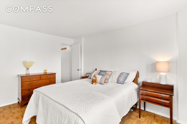 609 Columbus Ave Unit 14E, New York City, NY 10024 - bedroom featuring baseboards