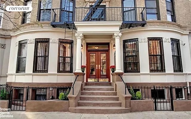 466 15th St Unit 11, New York City, NY 11215 - doorway to property featuring a balcony