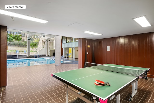 531 Main St Unit 1107, New York City, NY 10044 - rec room featuring wood walls