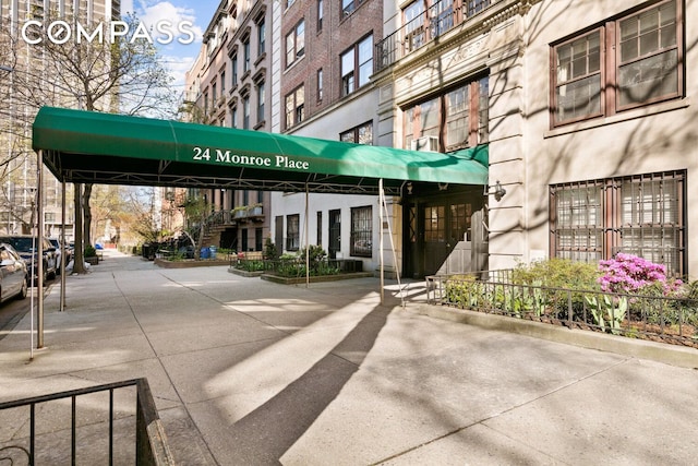 24 Monroe Pl Unit 7D, New York City, NY 11201 - view of building exterior