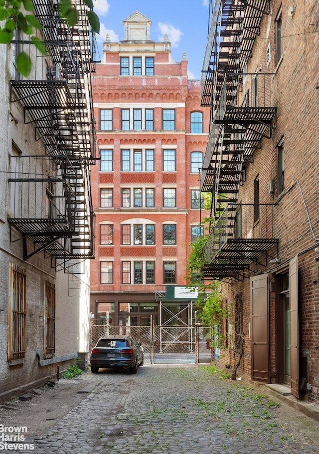 41 Bleecker St Unit 1, New York City, NY 10012 - view of building exterior