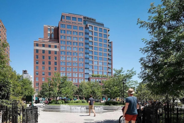 155 W 11th St Unit 14D, New York City, NY 10011 - view of building exterior