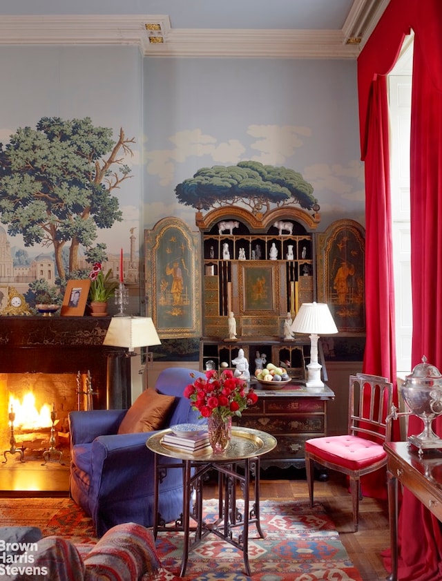 203 Prince St, New York City, NY 10012 - lobby featuring crown molding