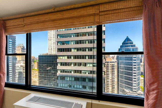 117 E 57th St Unit 35/36F, New York City, NY 10022 - detailed view of a city view