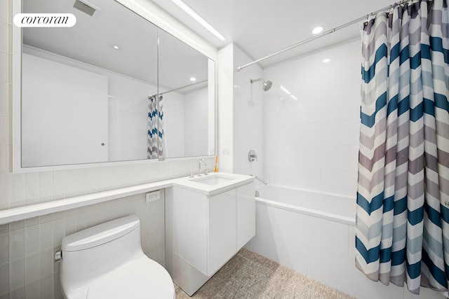 50 Riverside Blvd Unit 4H, New York City, NY 10069 - full bathroom with shower / bathtub combination with curtain, vanity, toilet, and recessed lighting