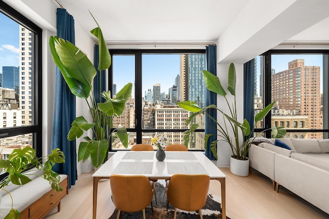 128 W 23rd St Unit 15B, New York City, NY 10011 - sunroom with a skyline view