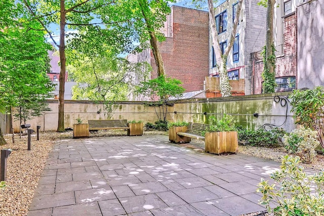 167 E 61st St Unit 11B, New York City, NY 10065 - view of patio / terrace