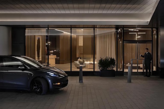 30 Riverside Blvd Unit 22F, New York City, NY 10069 - view of garage