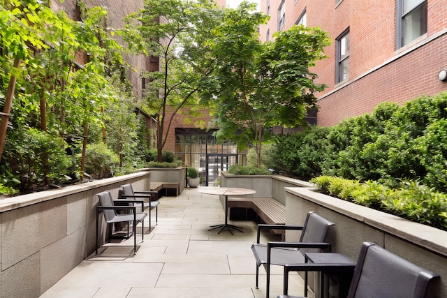 275 W 10th St Unit 5A, New York City, NY 10014 - view of patio