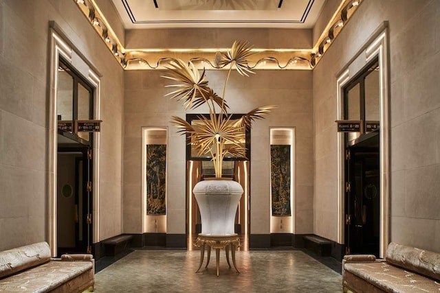 111 W 57th St Unit 57, New York City, NY 10019 - community lobby featuring a towering ceiling